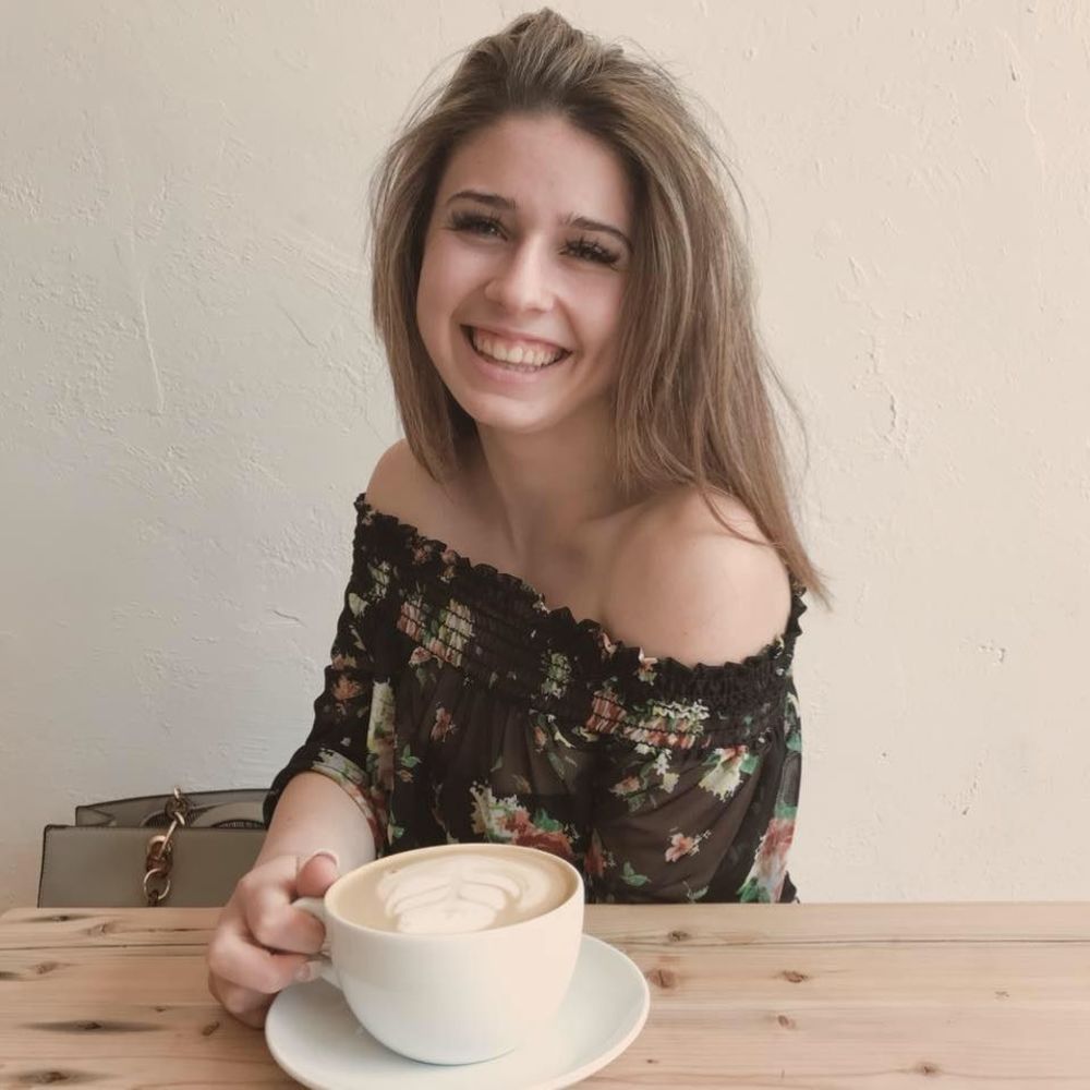 Meet your Posher, Savannah